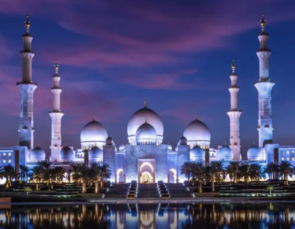 Exploring Abu Dhabi: Grand Mosque, Royal Palace & Etihad Towers