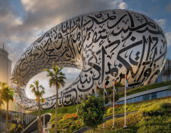 Dubai: Half-Day City Tour with Blue Mosque, Creek & Souks